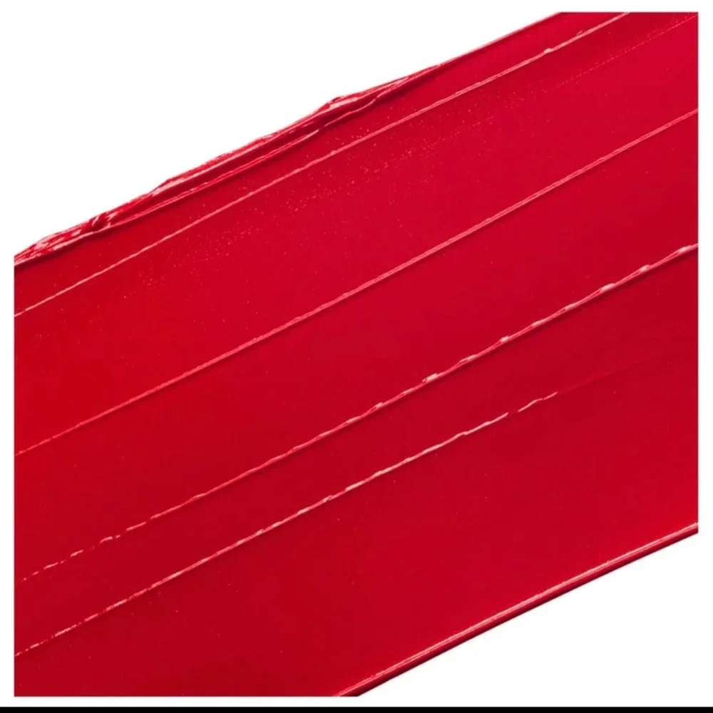Hard Candy Satin Lipstick  universal red. 0.12oz